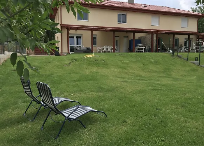 SzáRszóSzéP Villa